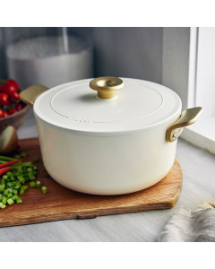 Stanley Tucci Dutch Oven - Carrara White