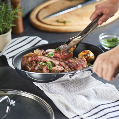 Circulon Clad Series Covered Skillet 32cm