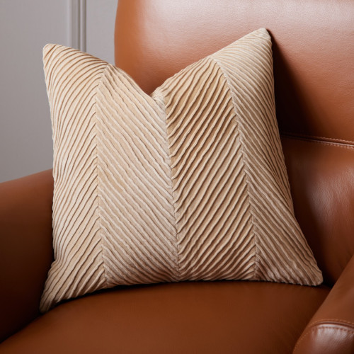 Chevy Strings Cushion