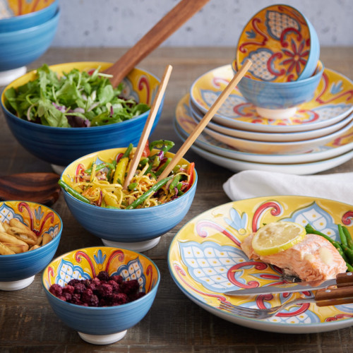 Tola Olival Collection