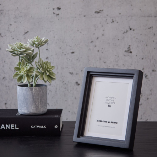 Staggered Black Photo Frame 5X7