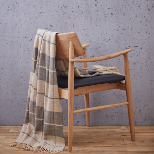Lambswool Throw - Taupe Tartan