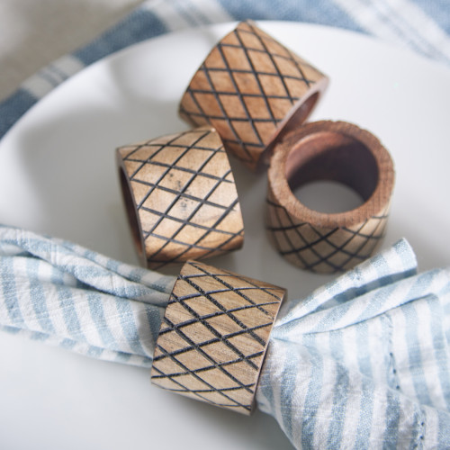 Lattice Wooden Napkin Ring - Set Of 4