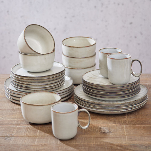 Agata / Mara Collection