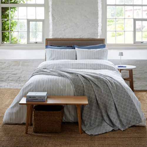 Carla Blue Bedspread 