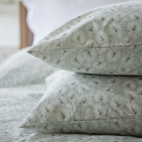 Fan Fern Pillowcase Pair