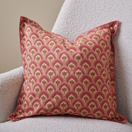 Coral Cushion 