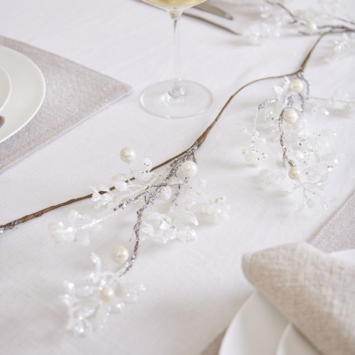  Iced Glitter Leaf With Pearl Garland