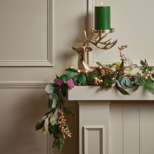Mixed Leaf W/Gold Berry Garland 